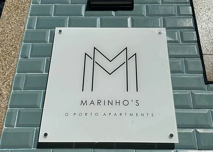 公寓 Marinho's *